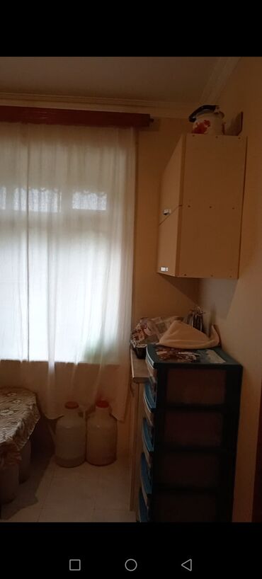 Köhnə tikili: Gəncə, 4 otaqlı, Köhnə tikili, 90 kv. m -da lalafo.az — 11 Köhnə tikili: Gəncə, 4 otaqlı, Köhnə tikili, 90 kv. m — 11