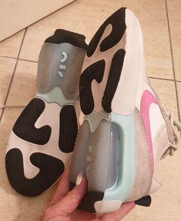 Patike: Nike, 36.5, bоја - Šareno — 2