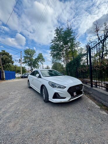 на хундай саната: Hyundai Sonata: 2017 г., 2 л, Автоматтык, Бензин, Седан