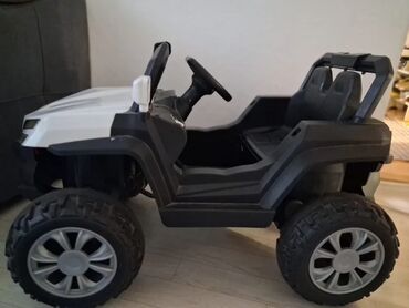 большие машины на пульте управления для детей цена: Детский электрокар