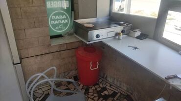 кафе муслим: Рабочий Городок Продается помещение Площадь: 4м2 С мебелью С