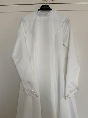 muncuglar: Gəlinlik əla vəziyyatdə. - Model: Minimalist, uzun ətəkli və axıcı — 2