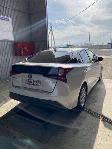 corolla runx: Toyota Prius: 2019 г., 1.8 л, Вариатор, Гибрид, Хетчбек