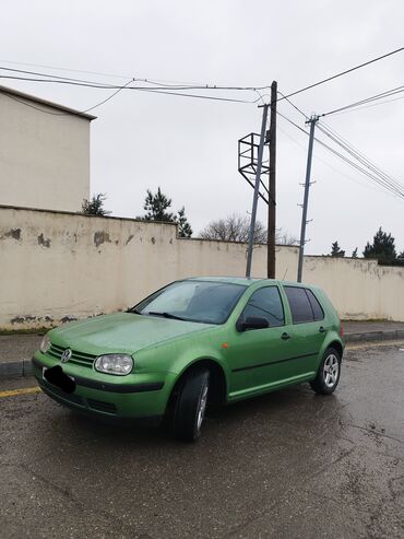 Volkswagen: Volkswagen Golf: 1.4 l | 1999 il Hetçbek