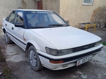 юпсум тайота: Toyota Corolla: 1991 г., 1.4 л, Механика, Бензин, Хэтчбэк