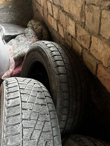 фура сатам: Шины 205 / 65 / R 15, Зима, Б/у, Комплект, Легковые, Япония, Bridgestone