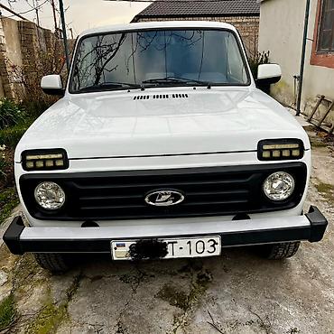 VAZ (LADA): VAZ (LADA) 4x4 Niva: 1.7 l | 2010 il Ofrouder/SUV — 1