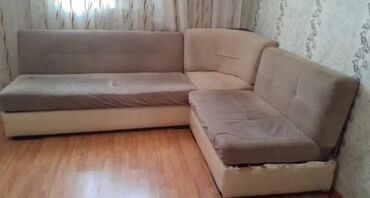 Rəflər: Künc divan