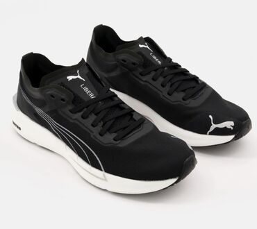 Кроссовки и спортивная обувь: Продаю кроссовки Puma original nitro 40 размер 25.5 см Новые