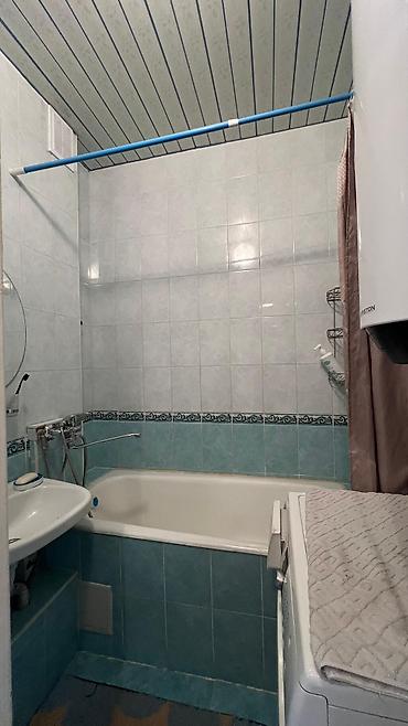 105 серия 3 комнатная: 3 комнаты, 70 м², 12 мкр 105 серия, 5 этаж, Евроремонт — 4