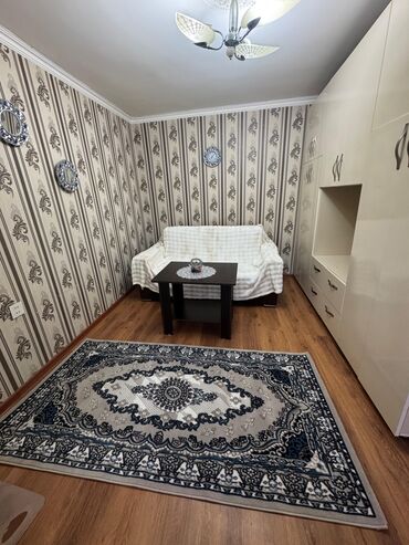 снять квартиру в гяндже: Bakı, 28 May, Studiya, Köhnə tikili, m. İçərişəhər, 18 kv. m