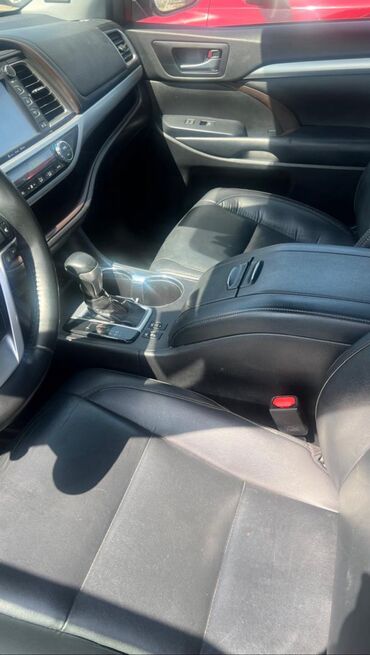 Toyota: Toyota Highlander: 2019 г., 3.5 л, Автомат, Бензин, Внедорожник — 12