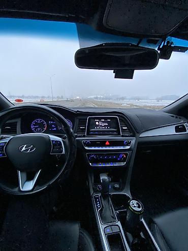 Hyundai: Hyundai Sonata: 2019 г., 2 л, Автомат, Бензин, Седан at lalafo.kg — 14 Hyundai: Hyundai Sonata: 2019 г., 2 л, Автомат, Бензин, Седан — 14