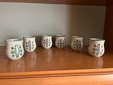 Наборы посуды: Набор керамики с народной росписью Состав: - 6 небольших керамических — 3