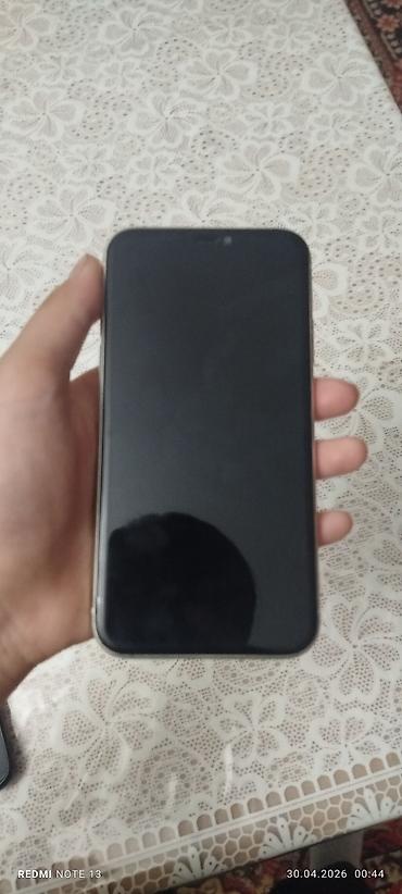 Apple iPhone: IPhone 11, Б/у, 64 ГБ, Белый, 82 % — 9