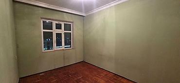 9 mikrorayon: Bakı, 9-cu mikrorayon, 3 otaqlı, Köhnə tikili, 85 kv. m — 4