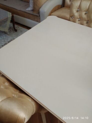 Masa və oturacaq dəstləri: Qonaq otağı üçün, İşlənmiş, Açılmayan, Dördbucaq masa, 8 stul — 8