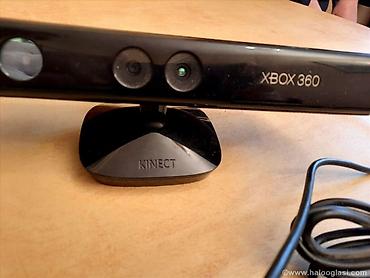 mario bros: Kinect senzor kamera za Xbox 360 sa adapterom.Nisam siguran ali po — 2