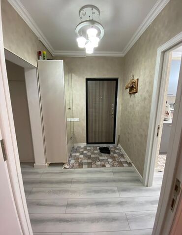 Uzunmüddətli kirayə mənzillər: Antep lahmacunun arxasinda yerlewir Metroya yaxindi 5/3cu mertebesi -da lalafo.az — 10 Uzunmüddətli kirayə mənzillər: Antep lahmacunun arxasinda yerlewir Metroya yaxindi 5/3cu mertebesi — 10