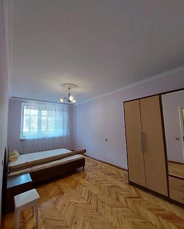 bineqedide kiraye evler ucuz: 3 otaqlı bina evi kirayə verilir. Ev M.Maqamayev' də yerləşir. 4 və ya — 1