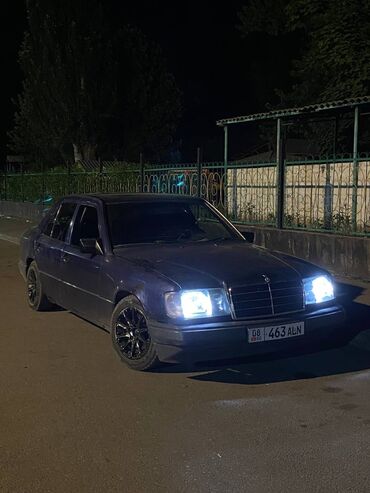 Mercedes-Benz: Mercedes-Benz W123: 1990 г., 2.3 л, Механика, Бензин, Седан