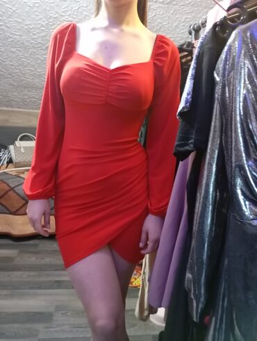 mokra likra trenerke: A-Dress M (EU 38), color - Red, Cocktail, Long sleeves