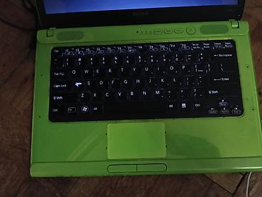 sony xplod: Sony VAIO noutbuk Xüsusiyyətlər: - Ekran: təxminən 14–15 düym, VAIO — 2