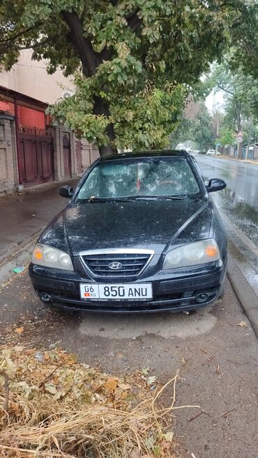 Hyundai: Hyundai Elantra: 2004 г., 1.6 л, Механика, Бензин, Седан