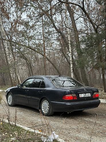 Mercedes-Benz: Mercedes-Benz E-Class: 2000 г., 3.2 л, Автомат, Бензин, Седан — 4