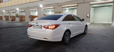 Hyundai: Hyundai Sonata: 2 l | 2013 il Sedan — 8