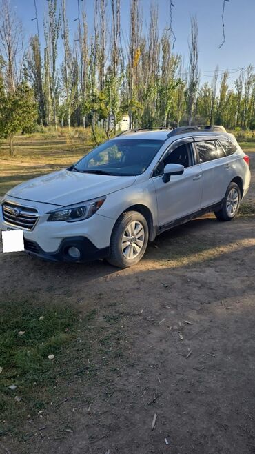 набор инструментов для авто: Subaru Outback, белый универсал (рестайлинг поколения 2018–2019)