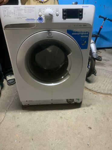 плата стиральной машины: Стиральная машина 
нужно поменять подшипники