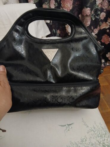 torbe od pruća: Small cabin suitcase, Guess, color - Black at lalafo.rs torbe od pruća: Small cabin suitcase, Guess, color - Black