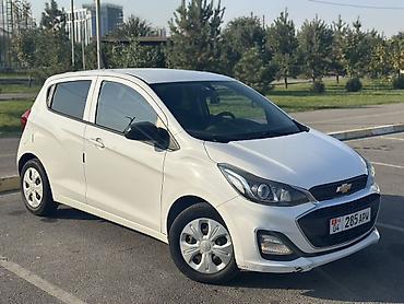 82 2: Chevrolet Spark: 2020 г., 1 л, Автомат, Бензин, Хэтчбэк — 5
