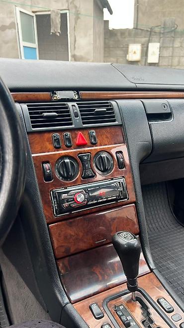 Mercedes-Benz: Mercedes-Benz E-Class: 1999 г., 3.2 л, Автомат, Бензин, Седан — 1