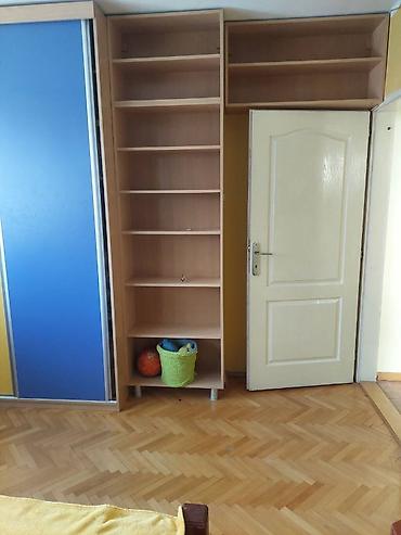 Dugoročni najam stanova: IZDAJEM STAN 90km2 NA STAROM CERAKU (ZARKOVO) Dva nivoa, prvi 50km2 — 10