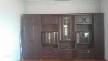 Divan və masa dəstləri: TV stend