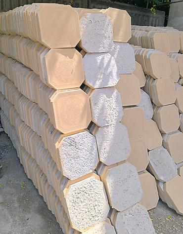 Водоотводные лотки: Брусчатка Бишкек, евро брусчатка, под мраморный, бордюр, лоток — 24