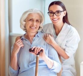 сиделка для пожилого человека в баку: İnsult xəstəsi üçün baxıcı axtarılır. Qalmaq mümkün olanlara üstünlük