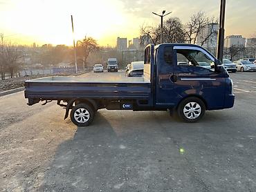 Hyundai: Hyundai Porter: 2022 г., 2.5 л, Типтроник, Дизель, Фургон — 3