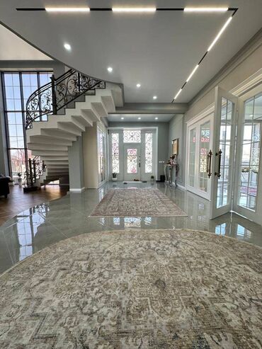 бакту долонотуу: Үй, 300 кв. м, 6 бөлмө, Риелтор, Дизайнердик оңдоо