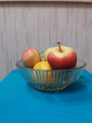 посуда для фруктов: Салатница или ваза под фрукты
советская, диаметр 20 см
250сом