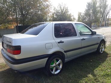 решетки хонда стрим: Volkswagen Vento: 1997 г., 1.8 л, Механика, Бензин, Седан