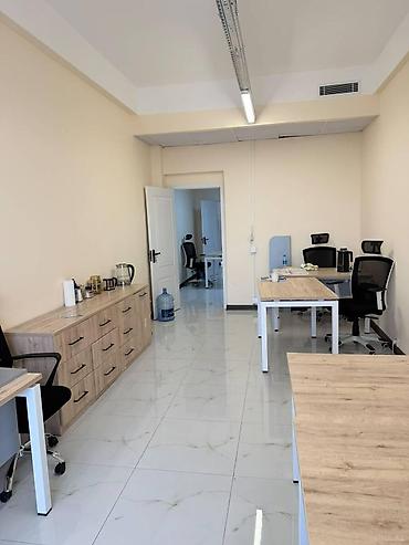 аренда павильонов: İcarəyə verilir 2 otaqlı ofis 38 m², 28 May m. 875 AZN/ay 2 otaqlı — 2