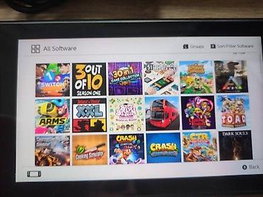 Nintendo Switch: 🔥 JEDINSTVENA PONUDA! Prodajem Nintendo Switch 32GB + microSD 400GB — 7