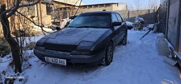 Mazda: Mazda 323: 1990 г., 1.6 л, Механика, Бензин, Хэтчбэк