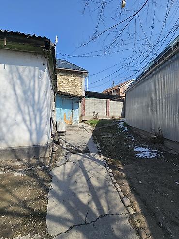 Продажа времянок: Продаётся участок с вреянкой в Кож.заводе по ул Керамическая Цена — 12