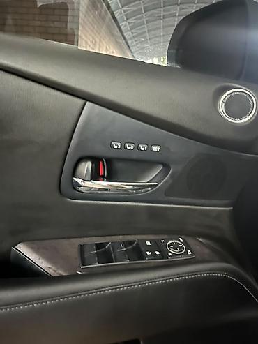 стекол: Lexus RX: 2015 г., 3.5 л, Автомат, Бензин, Кроссовер — 9