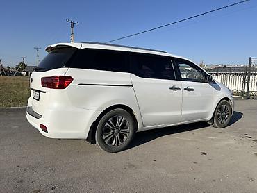 срочно гарит: Kia Carnival: 2020 г., 2.2 л, Автомат, Дизель, Минивэн — 4