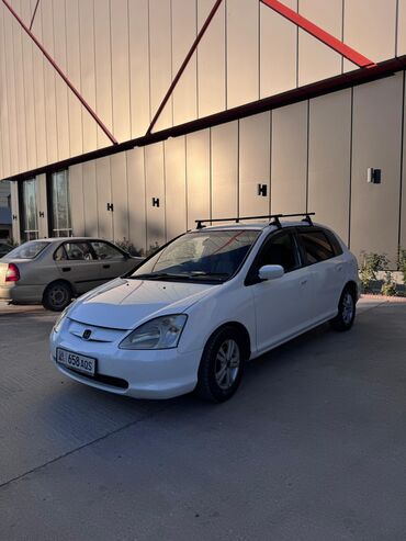 Honda: Honda Civic: 2003 г., Хэтчбэк — 9